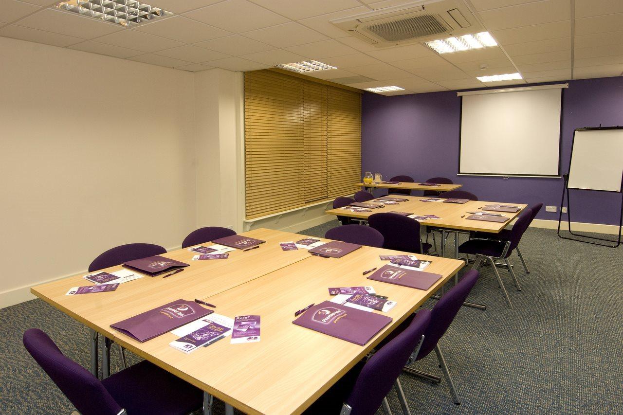 Premier Inn Manchester Central Extérieur photo