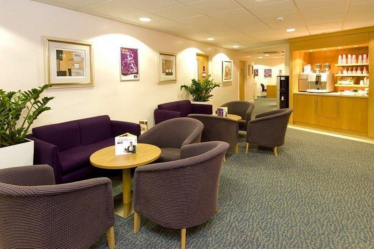 Premier Inn Manchester Central Extérieur photo