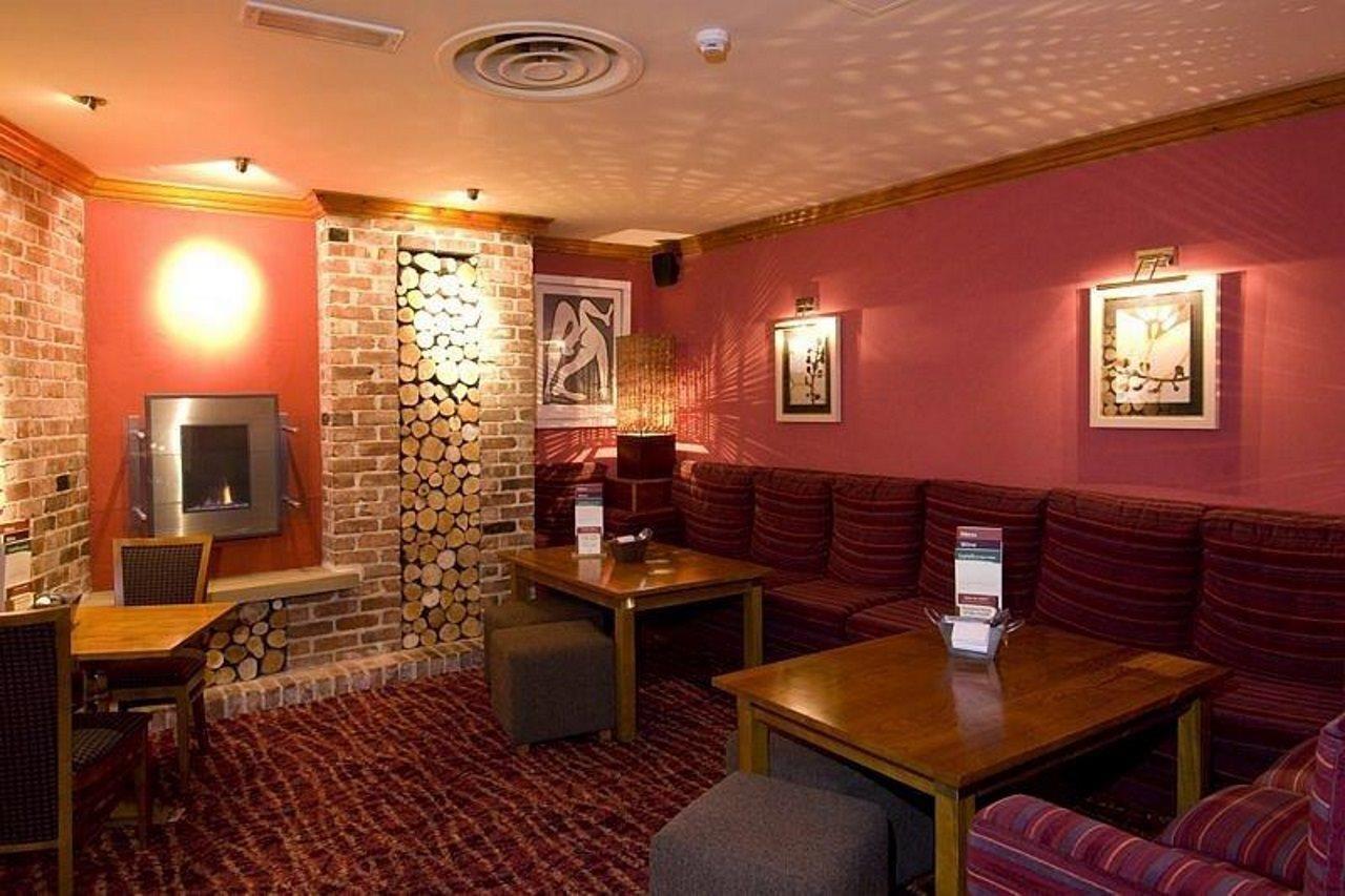 Premier Inn Manchester Central Extérieur photo