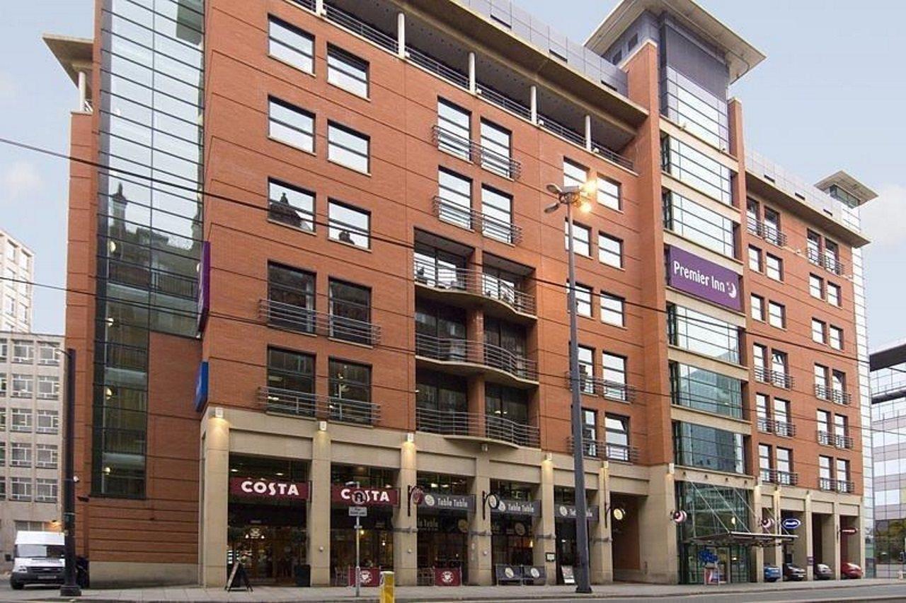 Premier Inn Manchester Central Extérieur photo